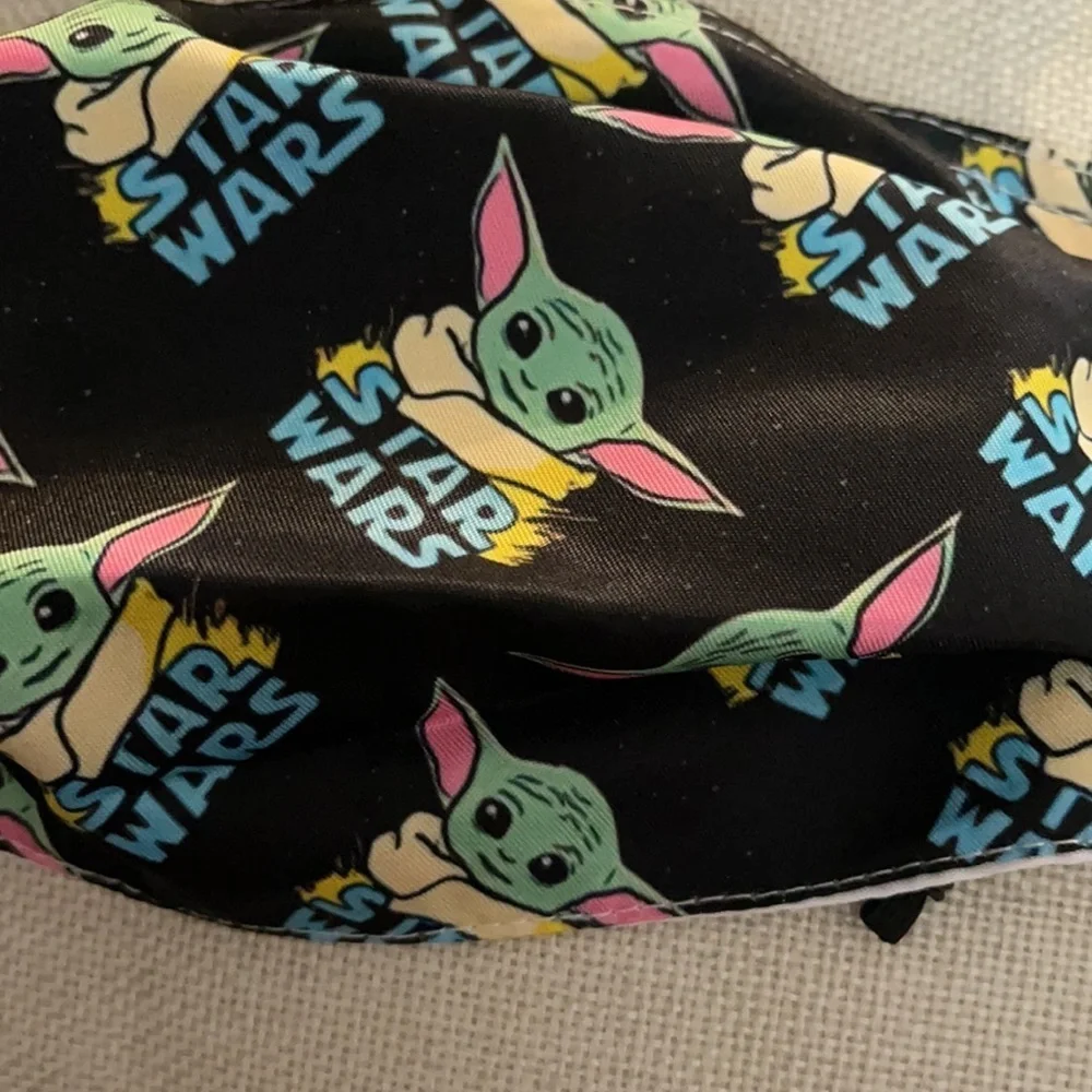 New set/2 Yoda face masks
